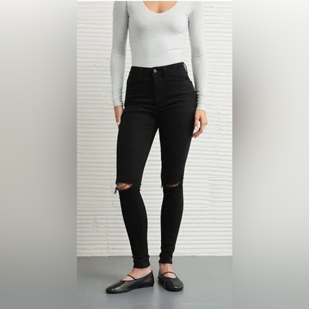 AMERICAN EAGLE Super High Rise Jegging size women’s 6